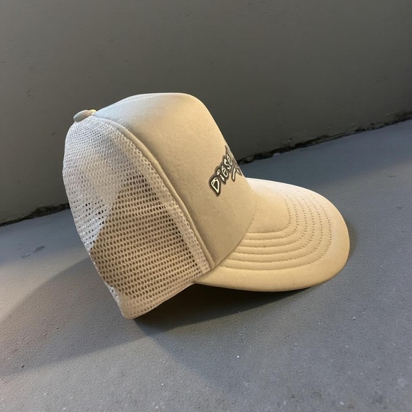 Diesel Life White Snapback Mesh Trucker Hat - Picture 2 of 4